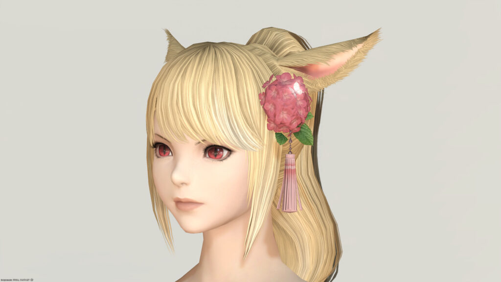 ハイドレインジャオーナメントレッド